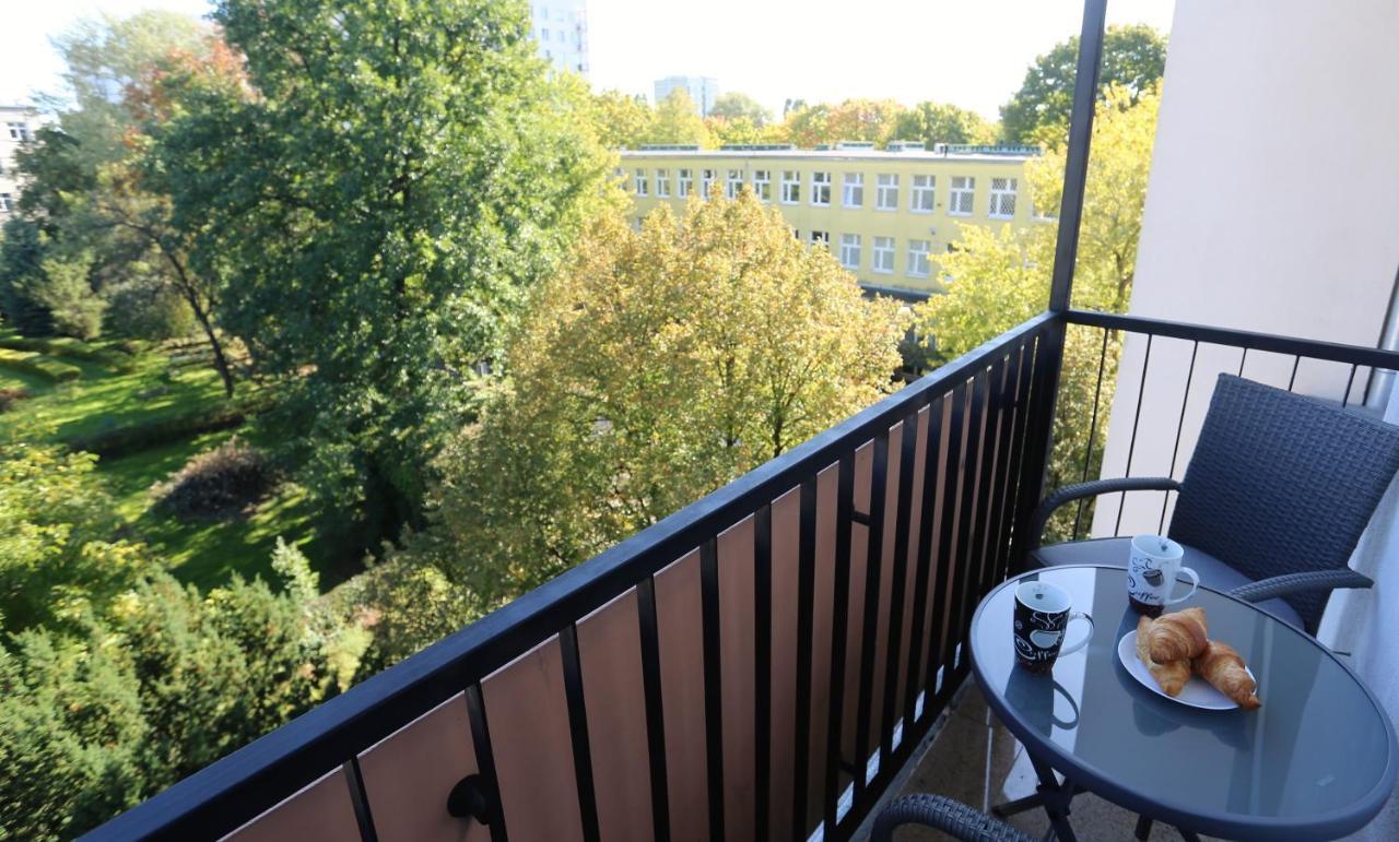 Apartament Mgm Karmelicka Varsovia Exterior foto