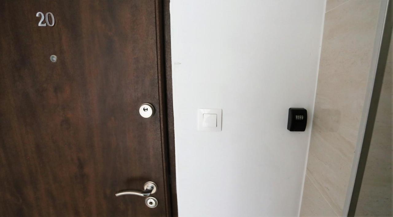 Apartament Mgm Karmelicka Varsovia Exterior foto